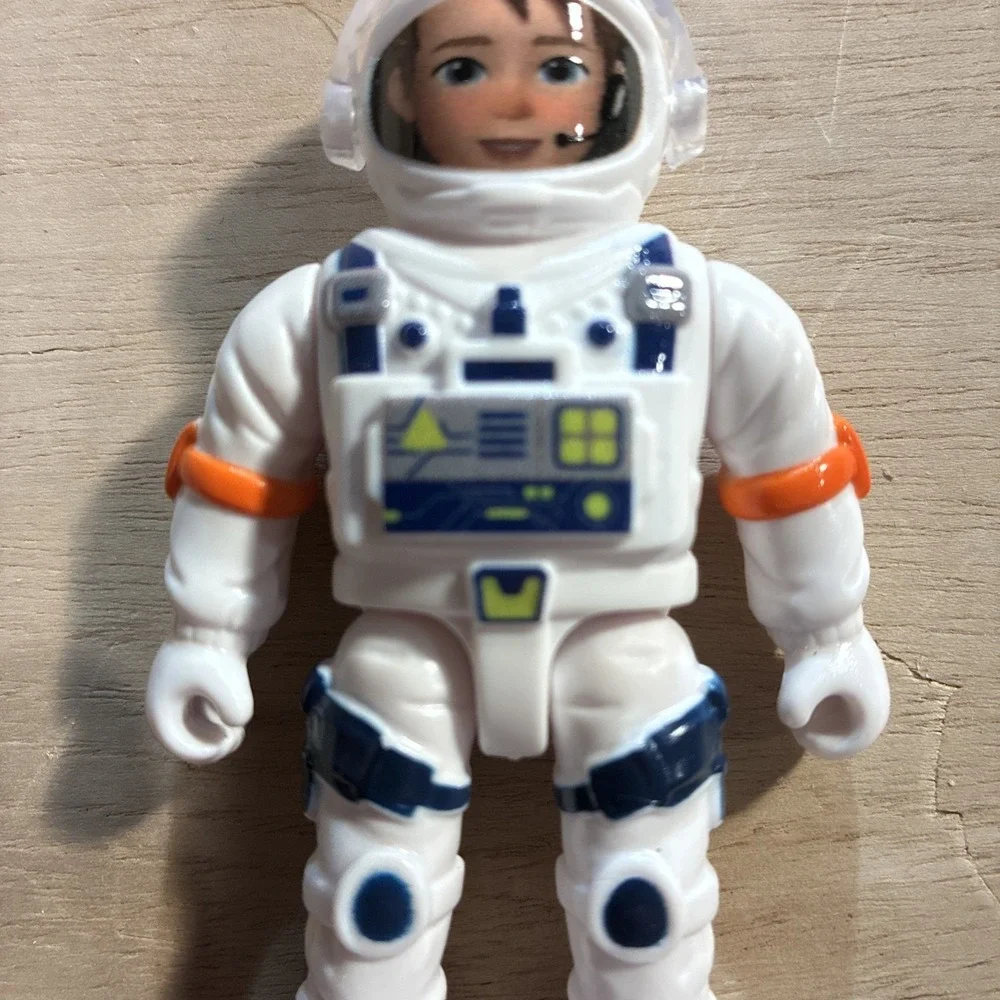 True Heroes Expedition Lunar Space Astronaut 3.5